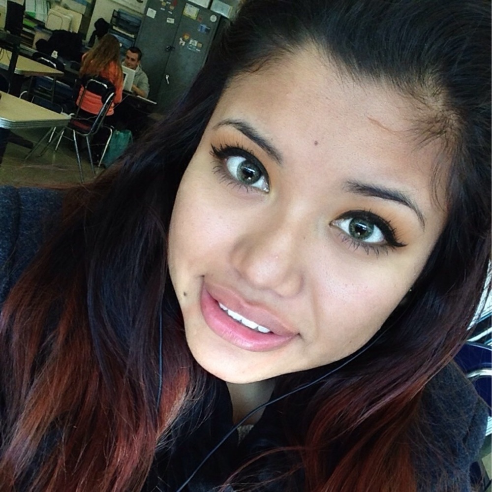 Meet your Posher, Cristina